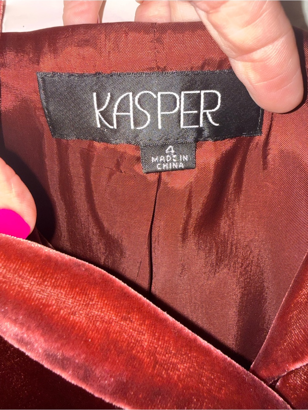 Kasper Velvet Blazer in Deep Burgundy - Picture 2 of 4